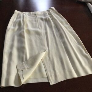 Tahari Women’s Back Zipper Pencil Skirt …gorgeous